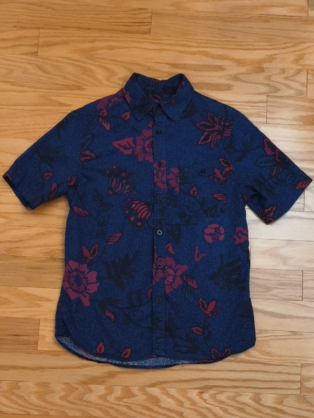 Mossimo Supply Co. Cotton Short-Sleeve Button-Down w/ Floral Print Size S GU